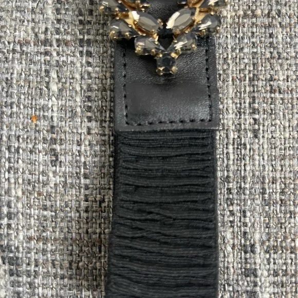 Cache stretch black belt with crystal grey stone”buckle”, gold trim ! - Picture 3 of 7